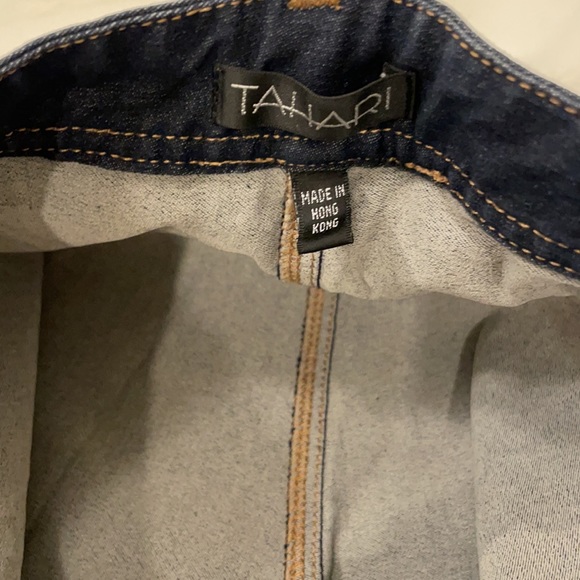 Tahari Women’s Dark Wash Jeans-Size 14 - Picture 4 of 5
